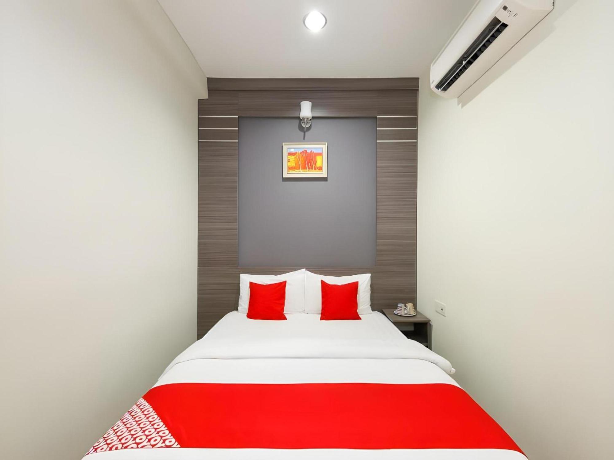 Capital O 812 Hotel Smc Seksyen 13 샤알람 외부 사진
