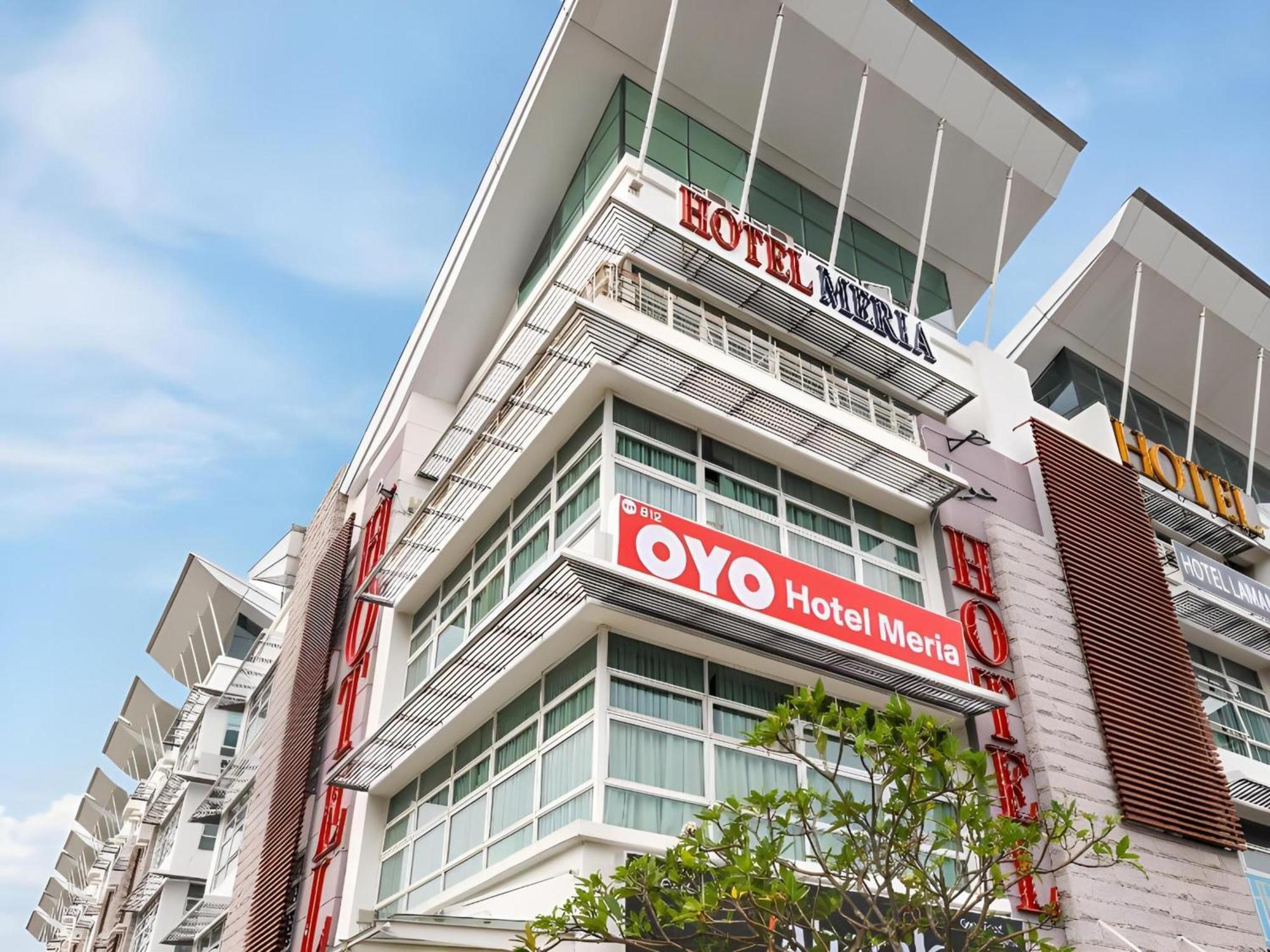 Capital O 812 Hotel Smc Seksyen 13 샤알람 외부 사진